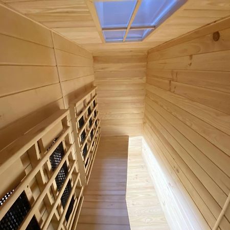 Le Clovis Suites Spa Sauna Реймс Экстерьер фото